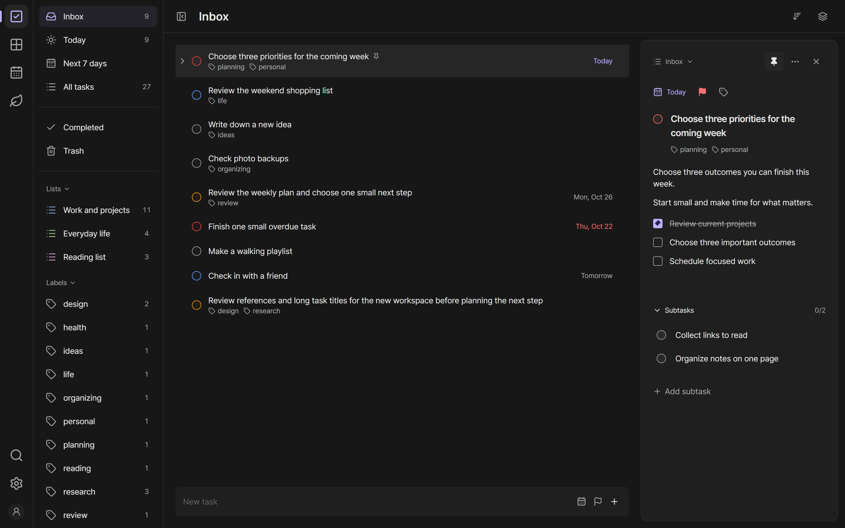 Rillday's dark theme with example tasks organized into lists.